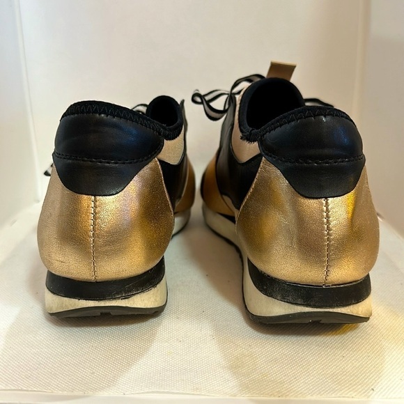 Steve Madden Kaiyo Rose Gold Metallic Sneaker Size 9M - GUC - Picture 4 of 13